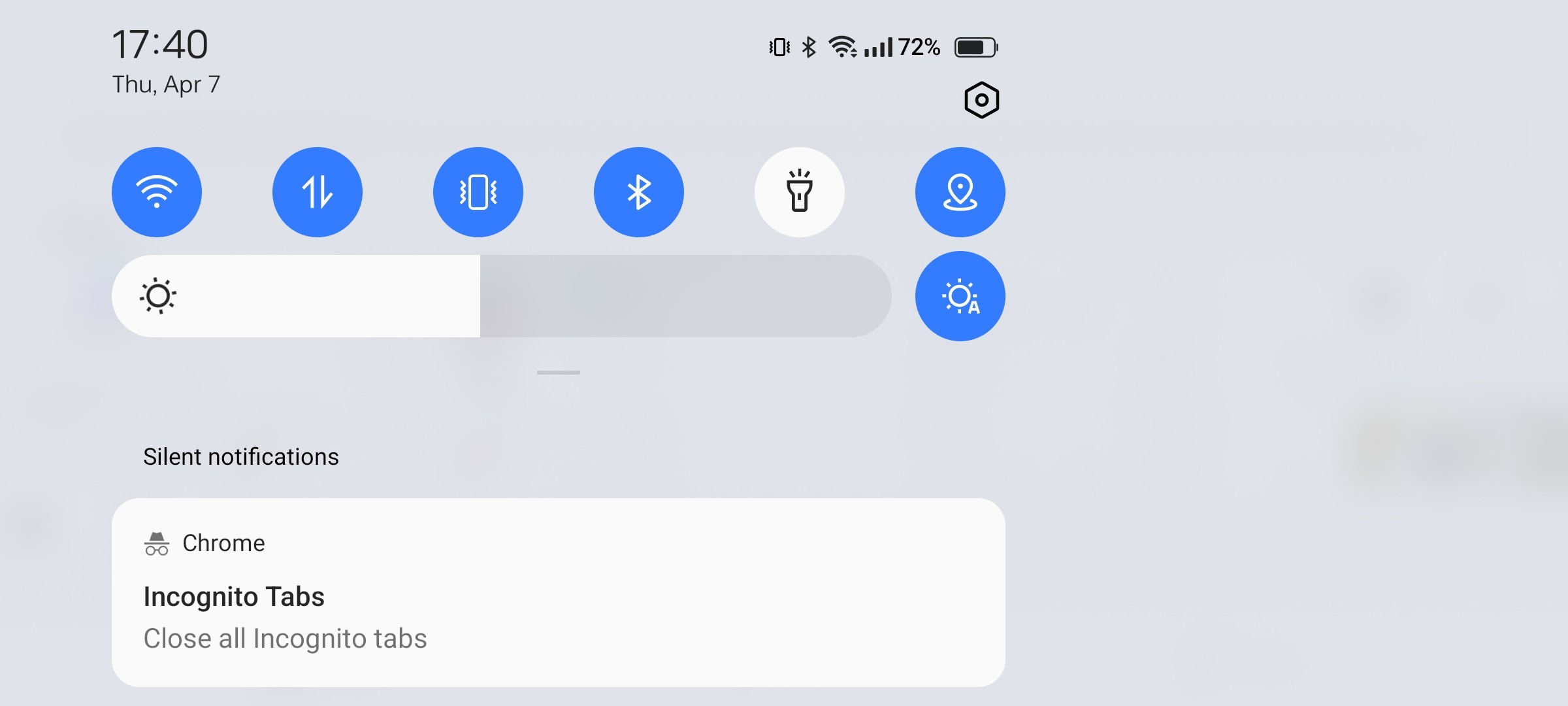 notification bar appears on the left