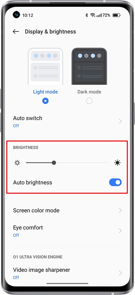 how to adjust phone screen brightness 
